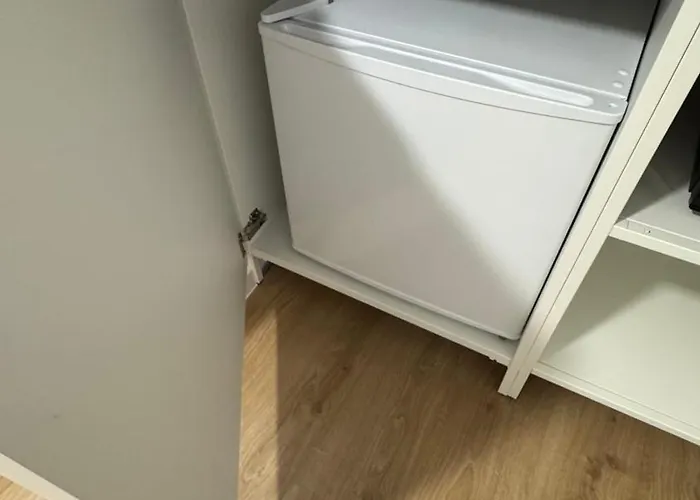 Boehl Station 1 Zimmer-wohnungen Apartamento *